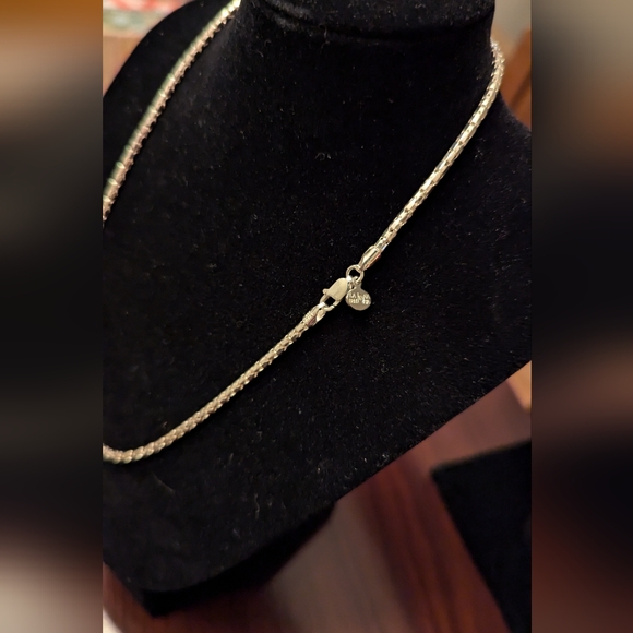 925 Italy stamped LaDea Bendata necklace - Picture 2 of 7